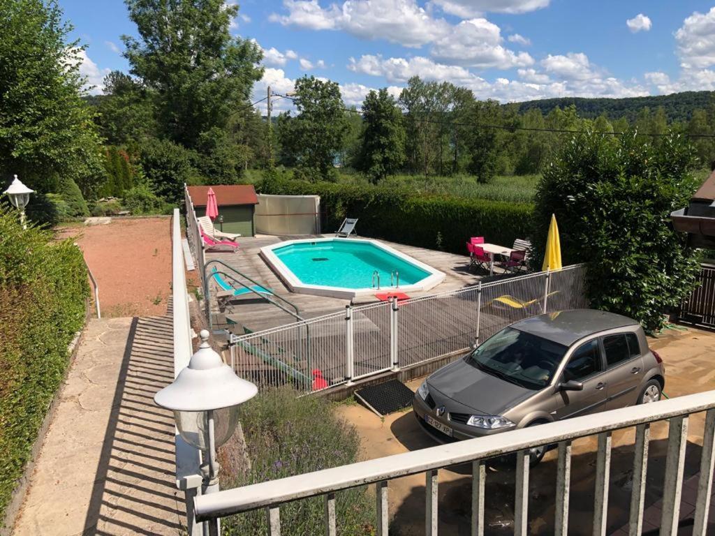 Maison/Gite Familial Dans Le Jura A 200M Du Lac Avec Piscine Privee Marigny  Exterior photo